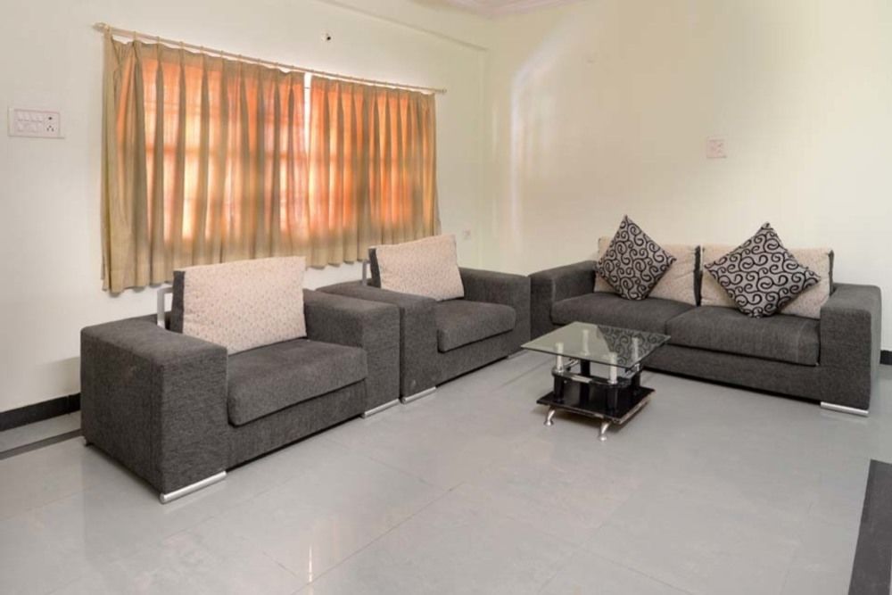 Super Collection O Begumpet Formerly Alpine Glow Sunrise Hyderabad Eksteriør billede