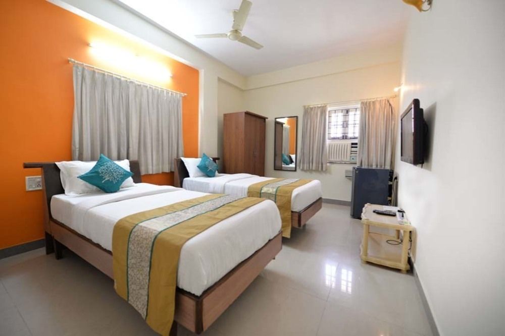 Super Collection O Begumpet Formerly Alpine Glow Sunrise Hyderabad Eksteriør billede